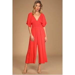 BNWT Lulu’s Coral Smocked Culotte Jumpsuit